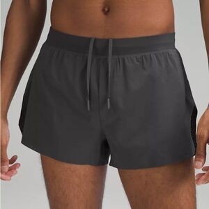 Lululemon men’s Fast and Free Reflective Short 3" grey size XL
